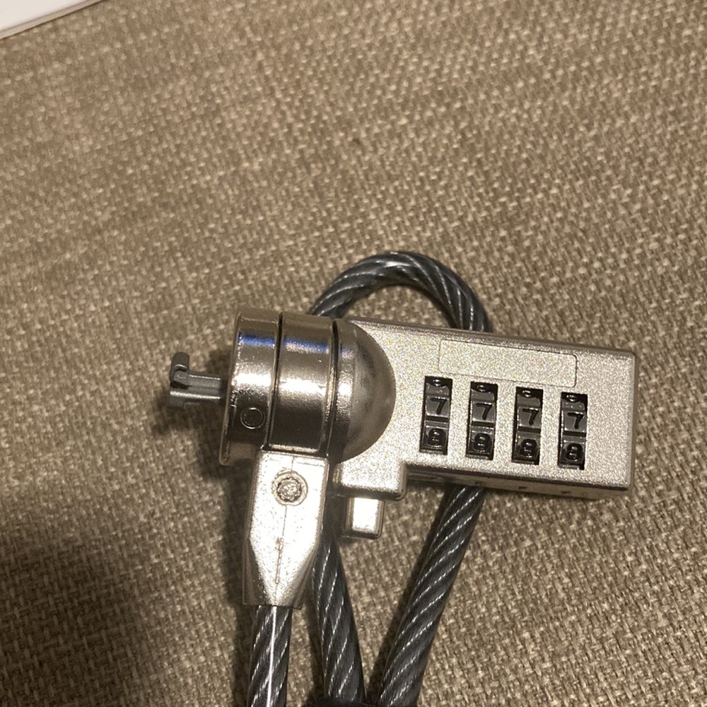 Targus Defcon SCL Serialized Cable Lock - Picture 7 of 8